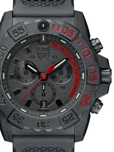 Luminox XS.3581.EY Navy Seal Chronograph 45mm 20 ATM